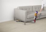 Aspiradora de varilla gris Dyson V12 Detect Slim Absolute de 545 W - Imagen 8